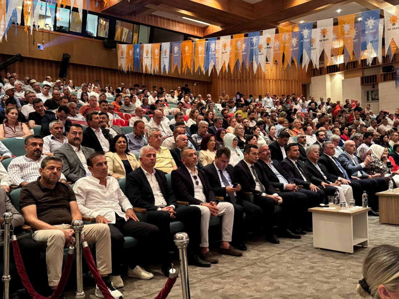 Bakan Dr. Osman Aşkın Bak: “Marmaris’te Yüzme Havuzunu Kapatan Başkana İnat Olimpik Yüzme Havuzu Yapacağız” 8